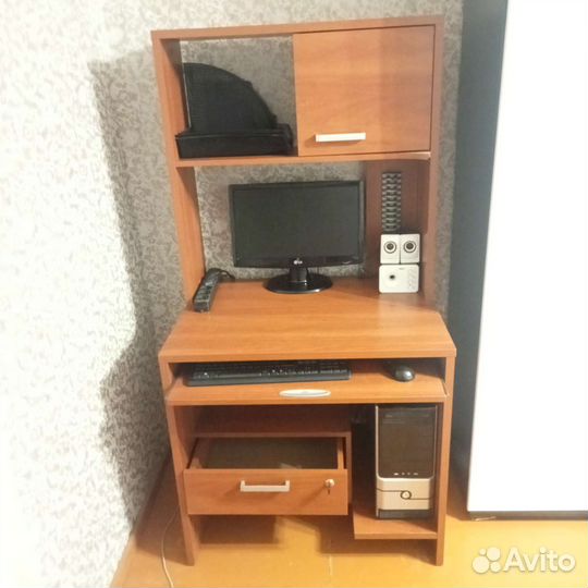 Компьютерный стол бу