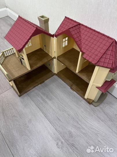 Sylvanian Families большой дом со светом