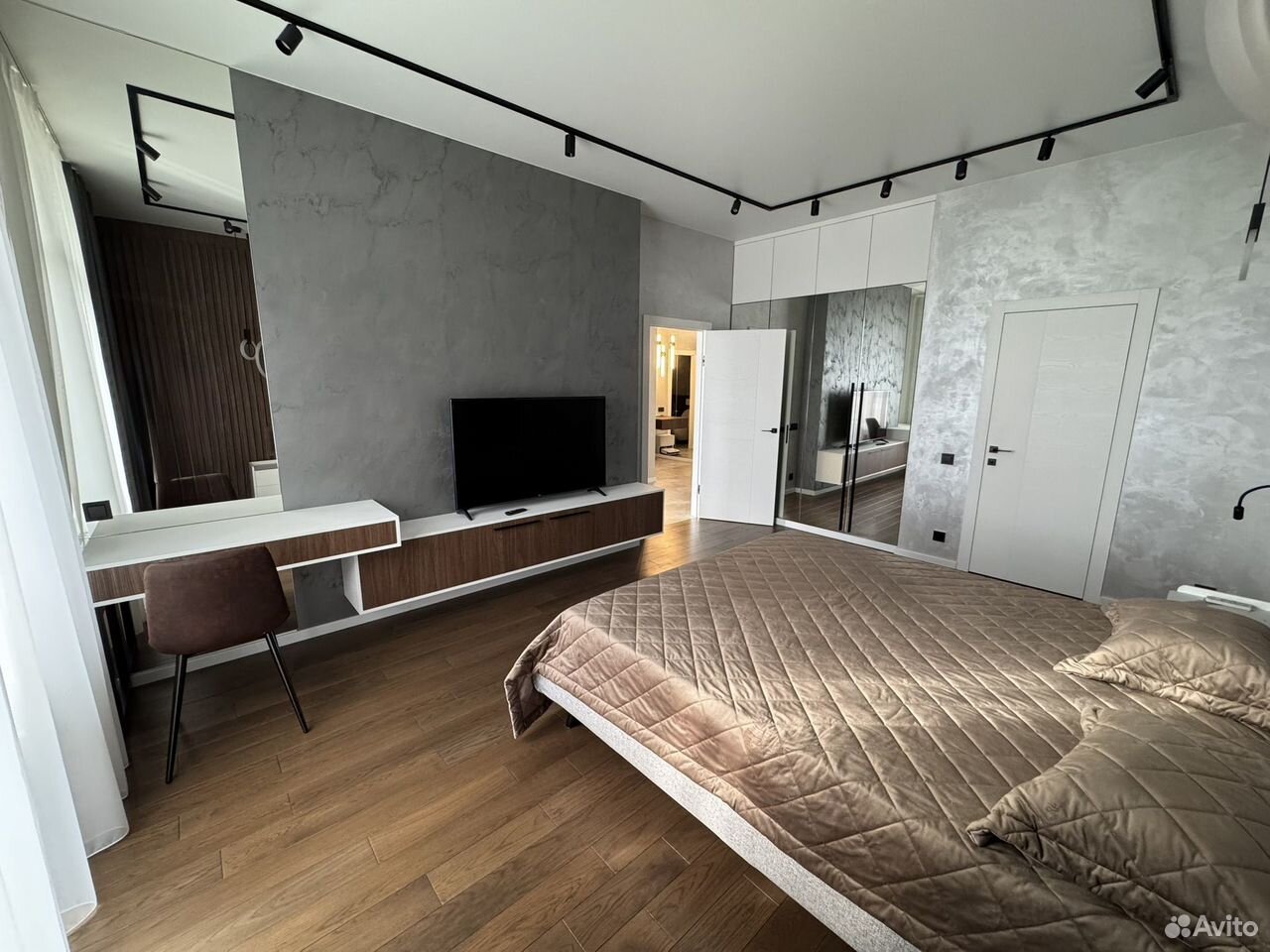 2-комнатная квартира, 75 м² — фото 5