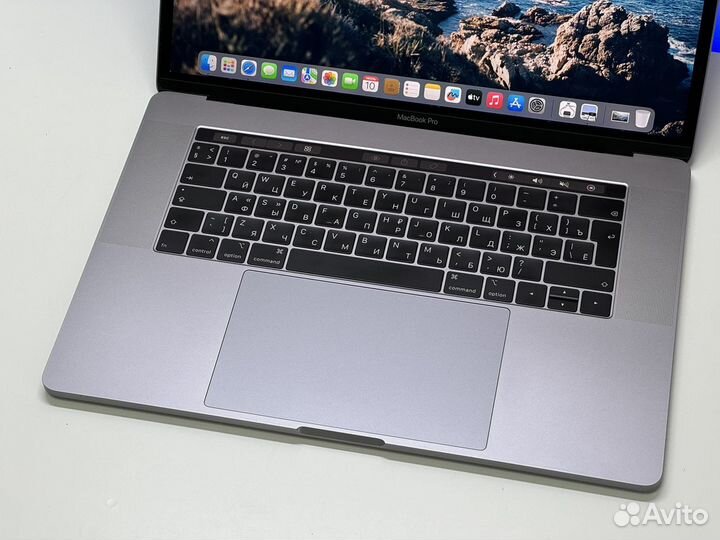 MacBook Pro 15 2019 i7/16/Radeon 4gb