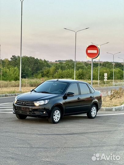 LADA Granta 1.6 МТ, 2023, 35 000 км