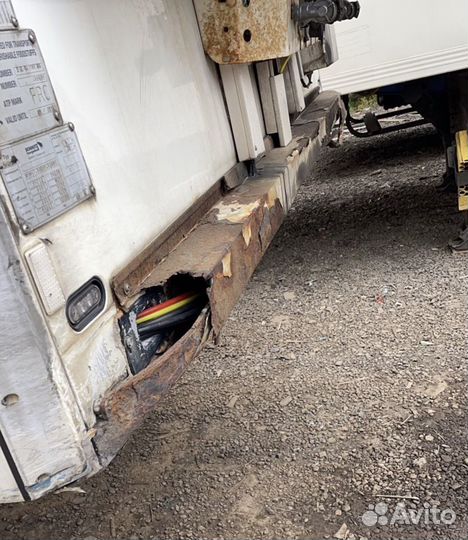 Крышка носовой части рефрижератора schmitz 509700