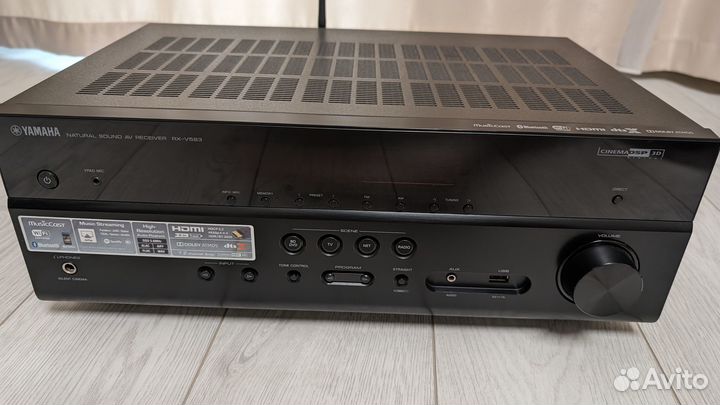 Ресивер Yamaha RX-V583