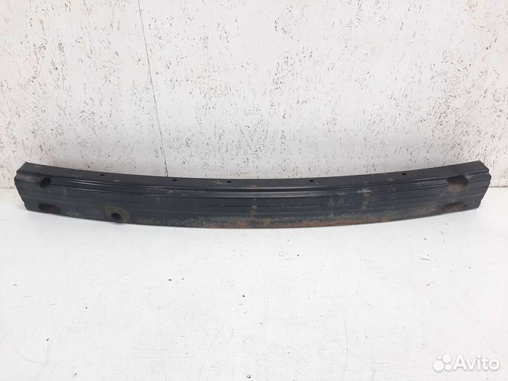 Усилитель переднего бампера Toyota Camry v55