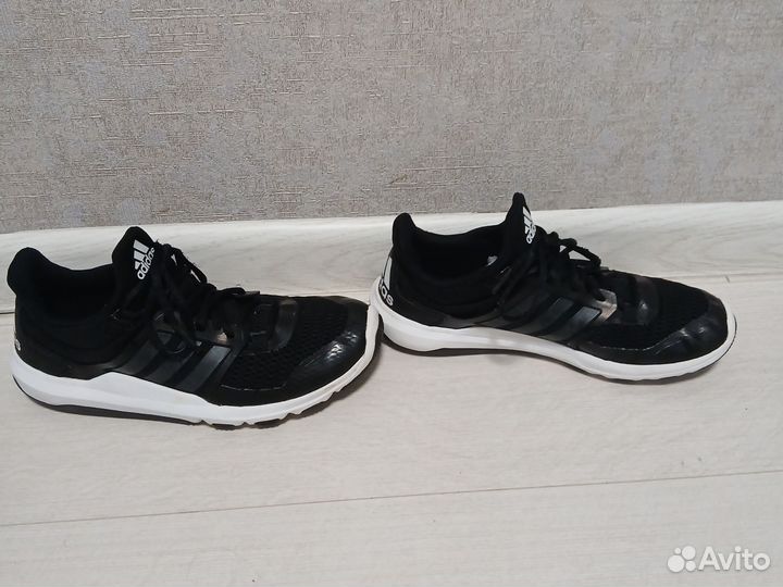 Кроссовки adidas 39 бу