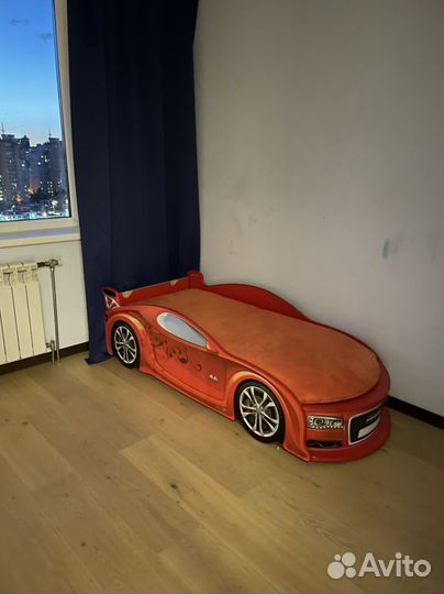 Кровать детская машинка в подарок