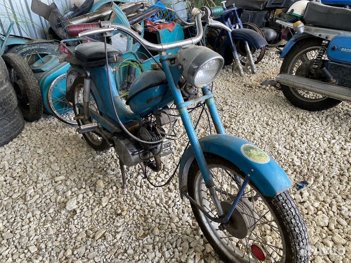 Мотороллер с педалями