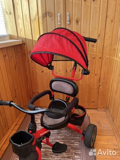 Трехколесный велосипед