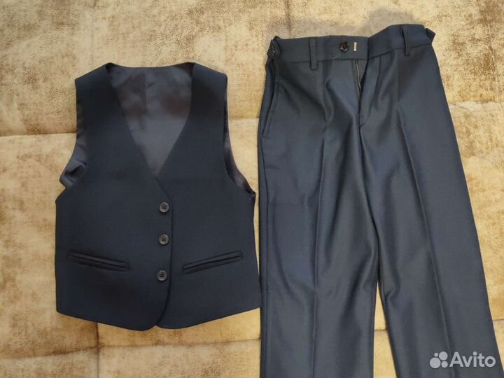 Костюм жилетка и брюки 116