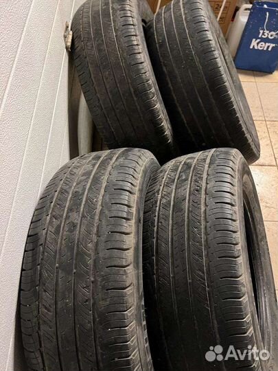 Michelin Latitude Tour HP 265/65 R17