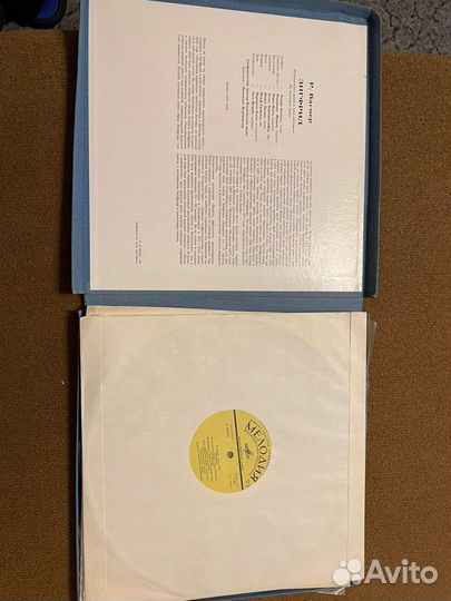 Виниловые пластинки