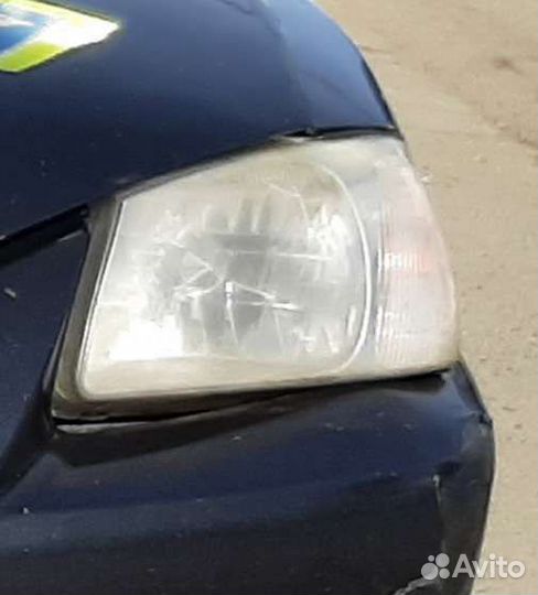 Передние фары на hyundai accent