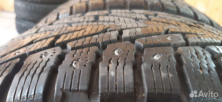 Nokian Tyres Hakkapeliitta 7 235/65 R17 108