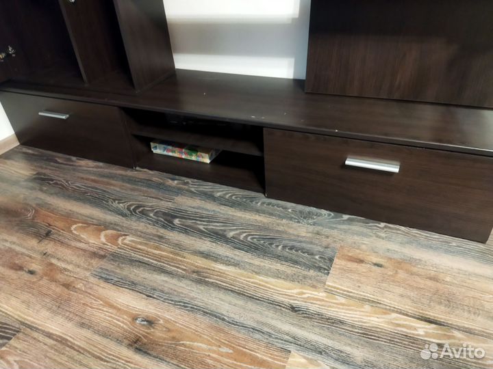 Тумба под телевизор
