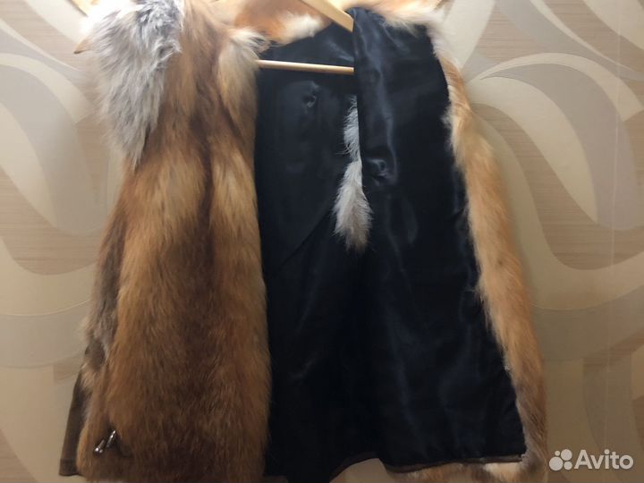 Жилетка женская