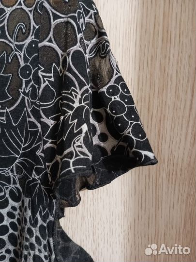 Блузка трикотажная типа футболки 54-56