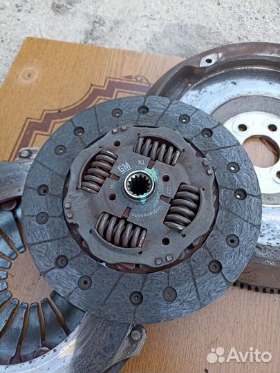 Сцепление Opel Zafira B