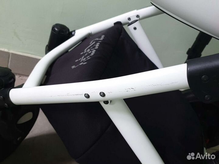 Коляска 3 в 1 zippy viva голубая в отличном сост