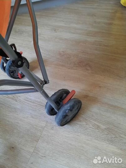 Детскую коляску прогулочную