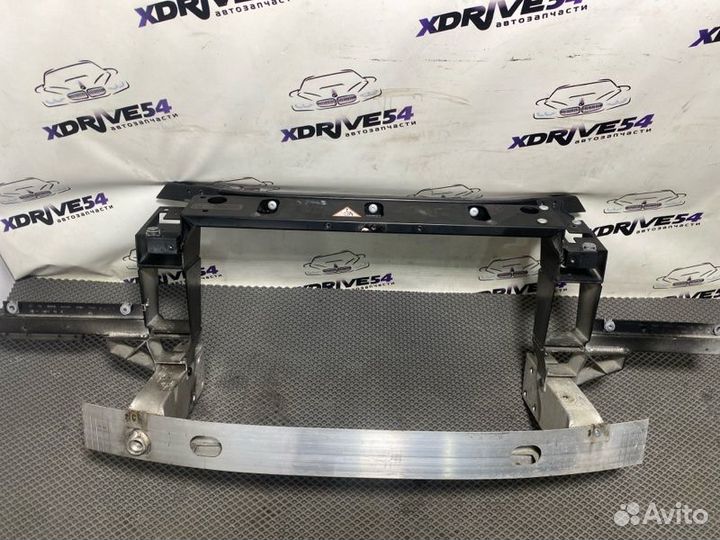 Рамка радиатора Bmw X3 F25 N47D20C 2012