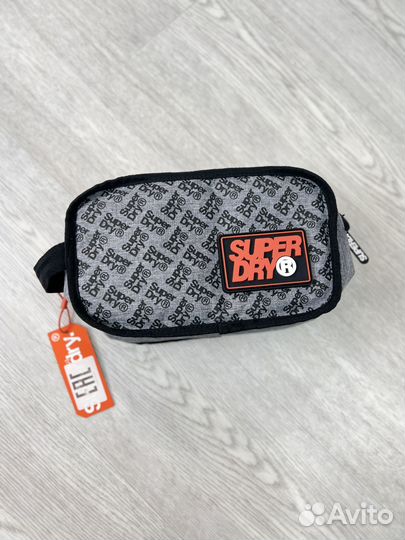 Новая Superdry Сумка