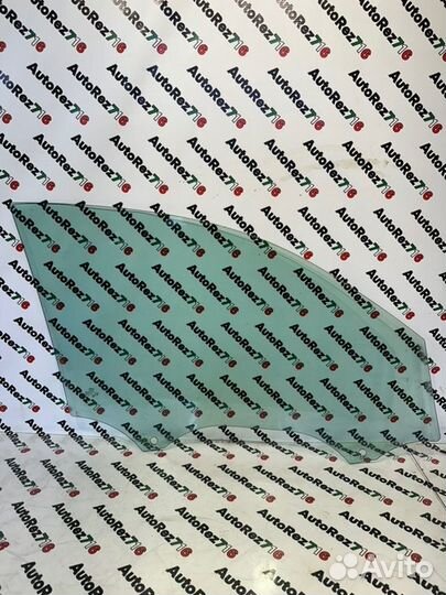 Стекло двери переднее левое Audi Q3 8U CCZ 2.0