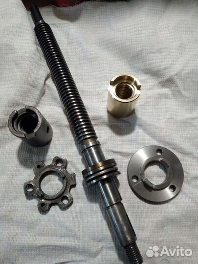 Токарь, фрезеровщик