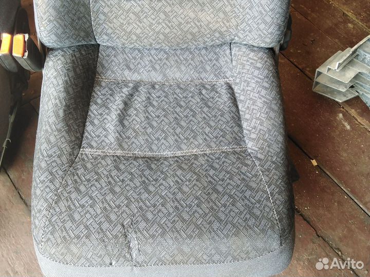 Сиденья ваз 2114