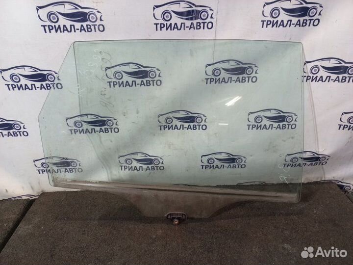 Стекло двери заднее правое Kia Ceed 1 G4FC