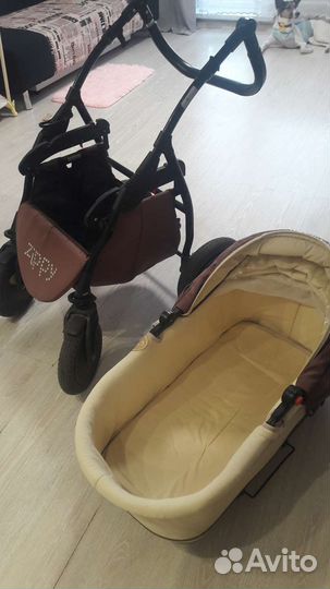 Коляска zippy 3 в 1