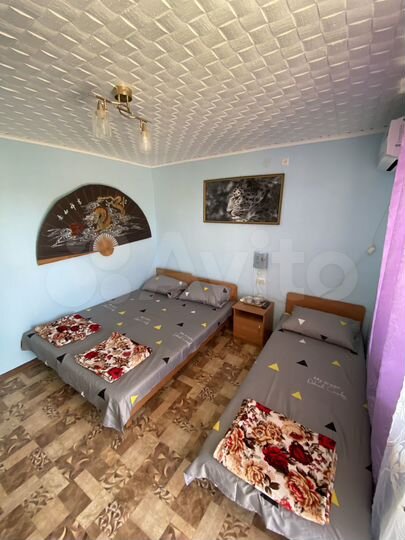 Комната 10 м² в 4-к., 1/2 эт.