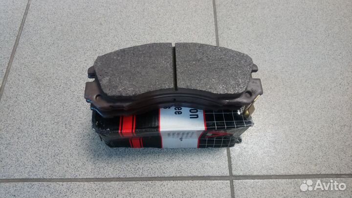 Колодки передние Lancer 10/ Outlander 2,3/ Pagero