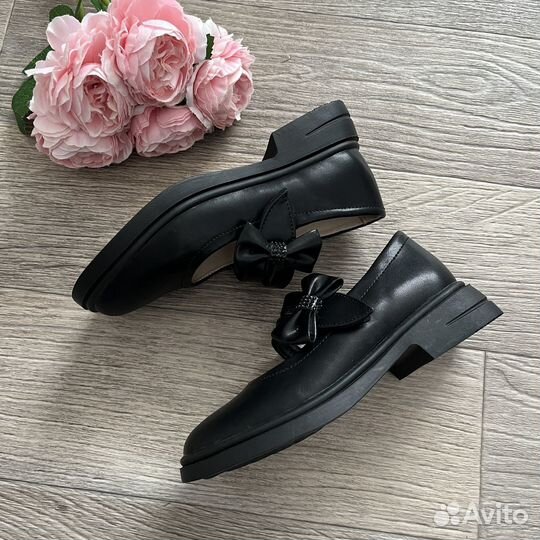 Новые кожаные туфли Keddo, 31р