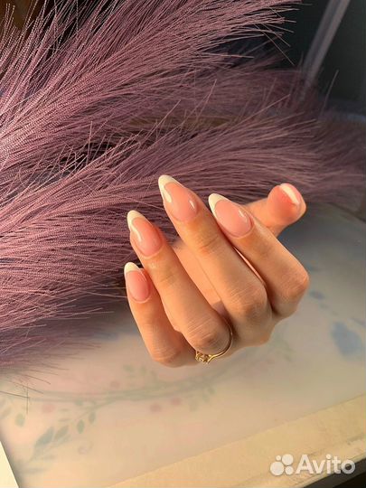 Маникюр, педикюр