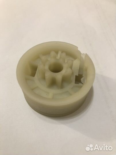 Ролик Стеклоподьемника Mercedes-Benz Vito