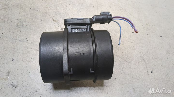 Измеритель потока воздуха Mercedes C W205, 2014