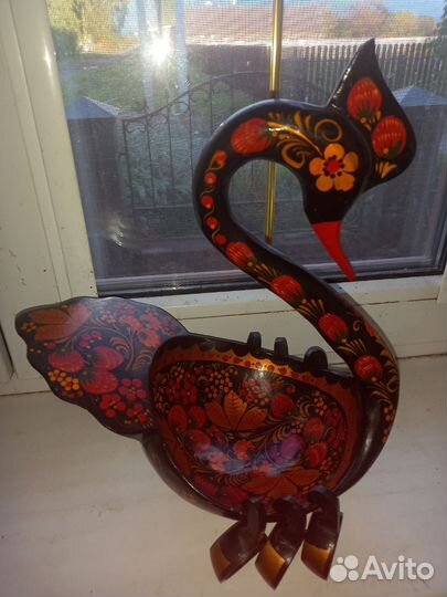 Хохлома лебедь