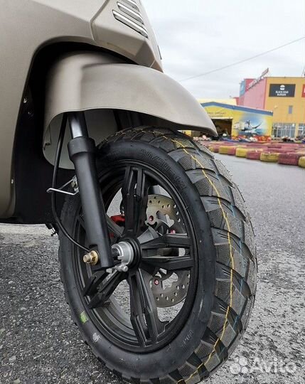 Скутер promax milan 200(49)