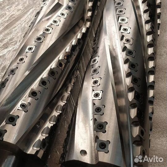 Валы строгальные Helical на фуганки, рейсмусы