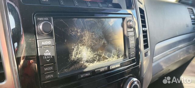 Магнитола mitsubishi w-13 с рамкой