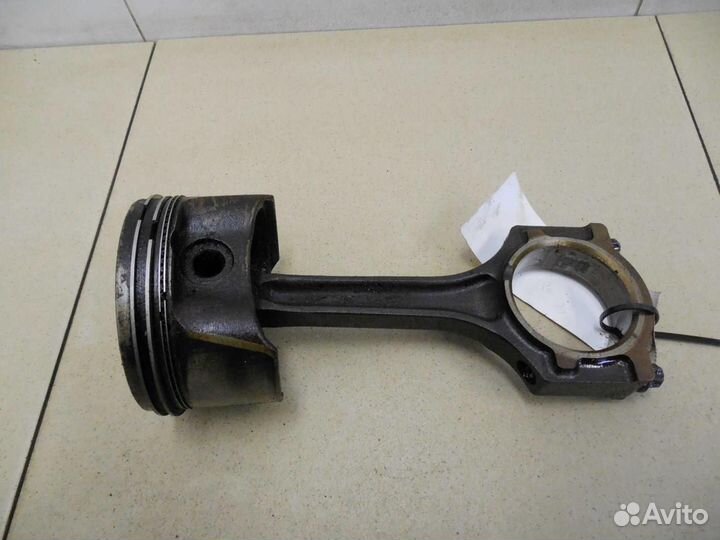 Поршень с шатуном Focus II 2005-2008