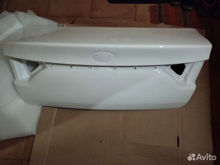 Крышка багажника kia rio 4