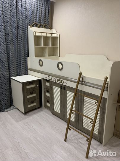 Детская кровать чердак Calipso