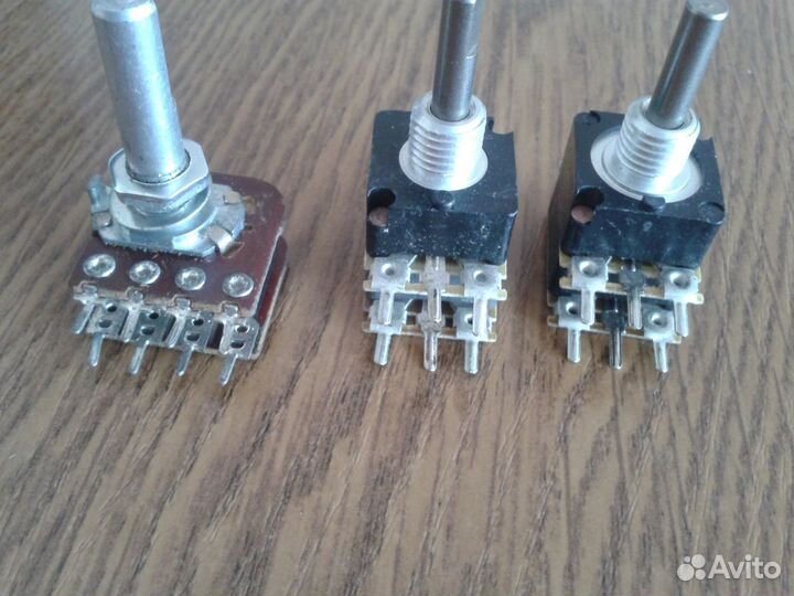 На Кумир Амфитон регулятор громкости (аналог)