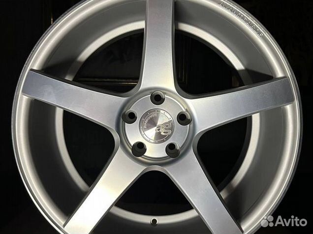 Новые разноширокие диски R19 5x112 Avantgarde