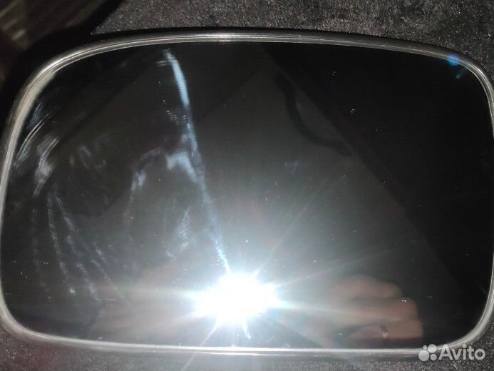 Зеркальный элемент левый Kia Sorento 1 2008