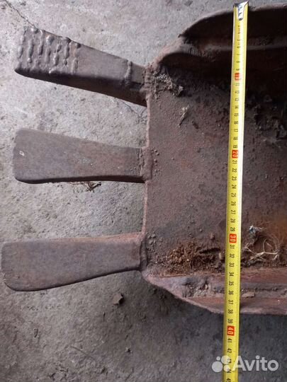 Ковш на экскаватор