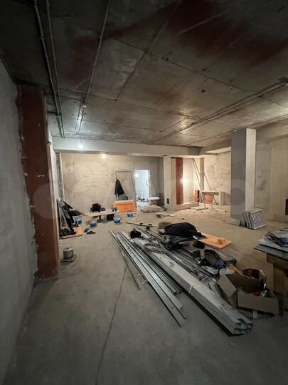 Свободного назначения, 300 м²