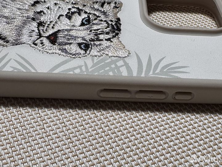 Чехол на iPhone 15 pro max