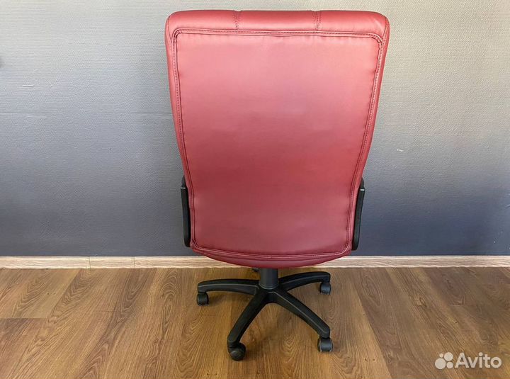 Офисное кресло. Удобное